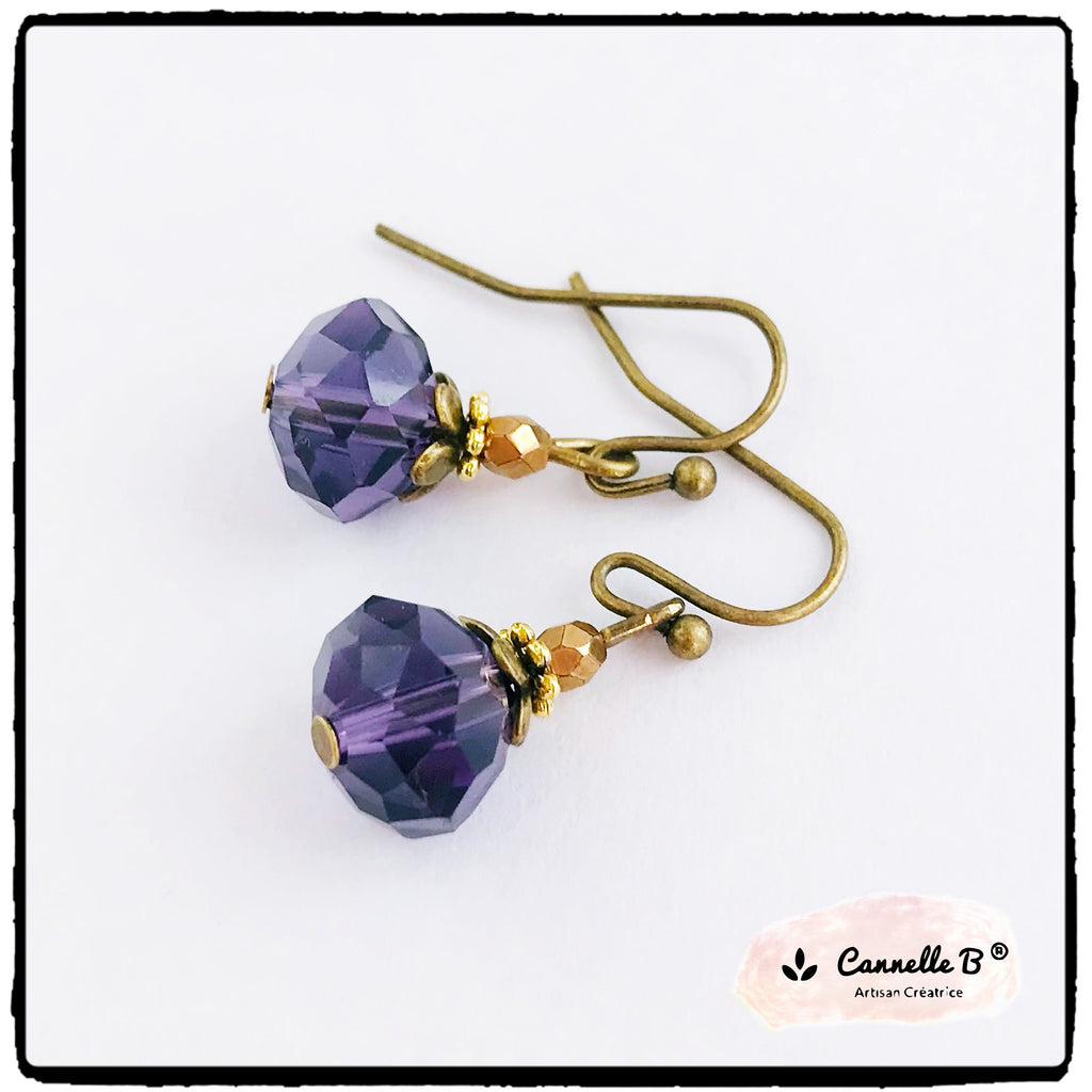 boucles d'oreilles mauves courtes chics, made in france